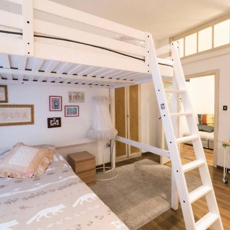 Central Apartment In Trastevere Рим Экстерьер фото