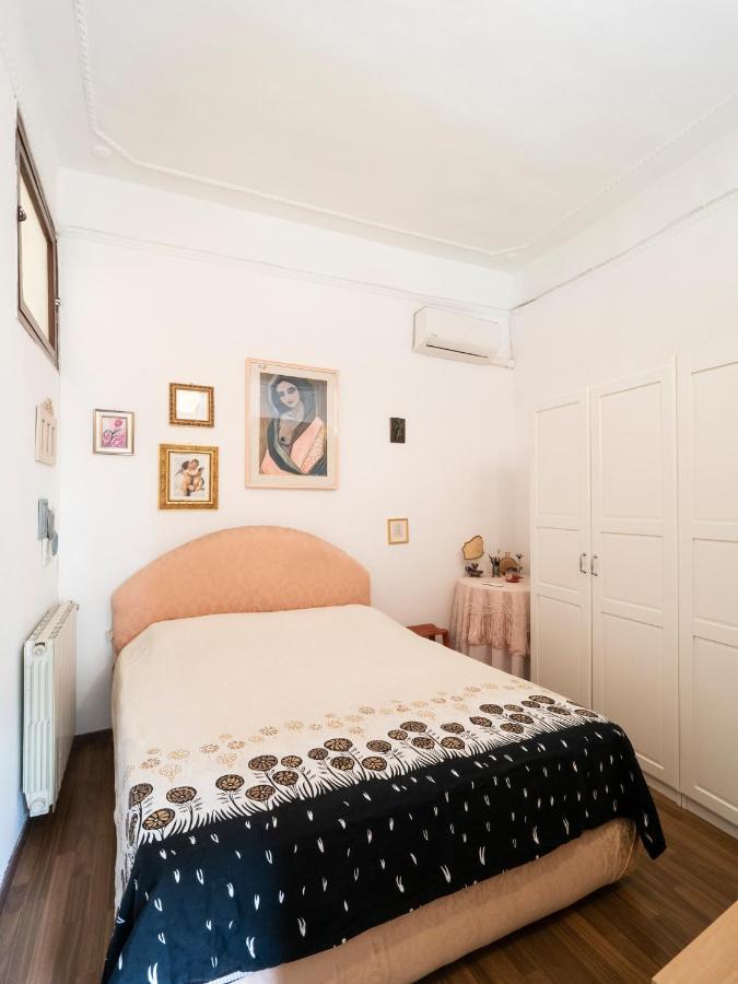 Central Apartment In Trastevere Рим Экстерьер фото