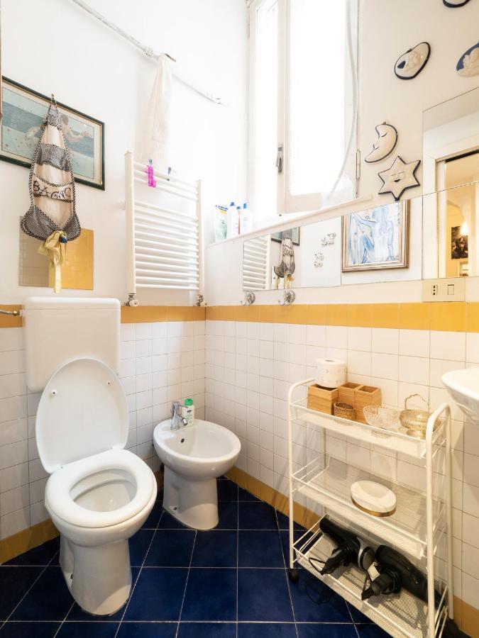 Central Apartment In Trastevere Рим Экстерьер фото