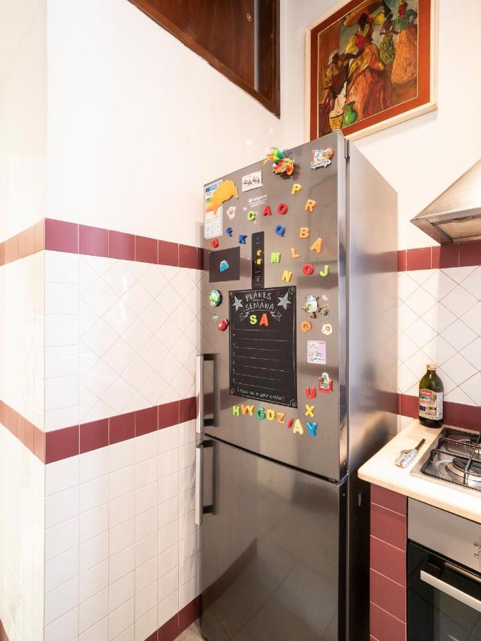 Central Apartment In Trastevere Рим Экстерьер фото